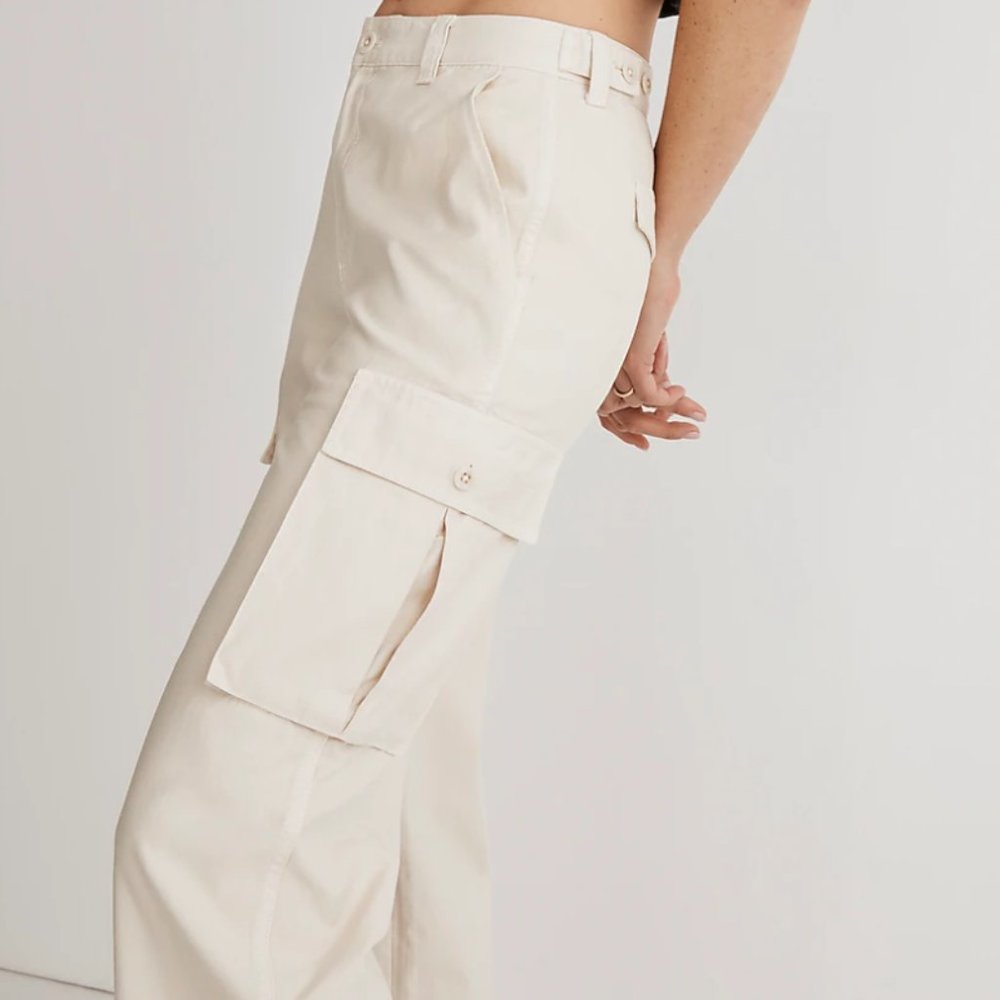 NEW Madewell Garment-Dyed Low-Slung Straight Cargo Pants in vintage linen cream - Picture 2 of 5